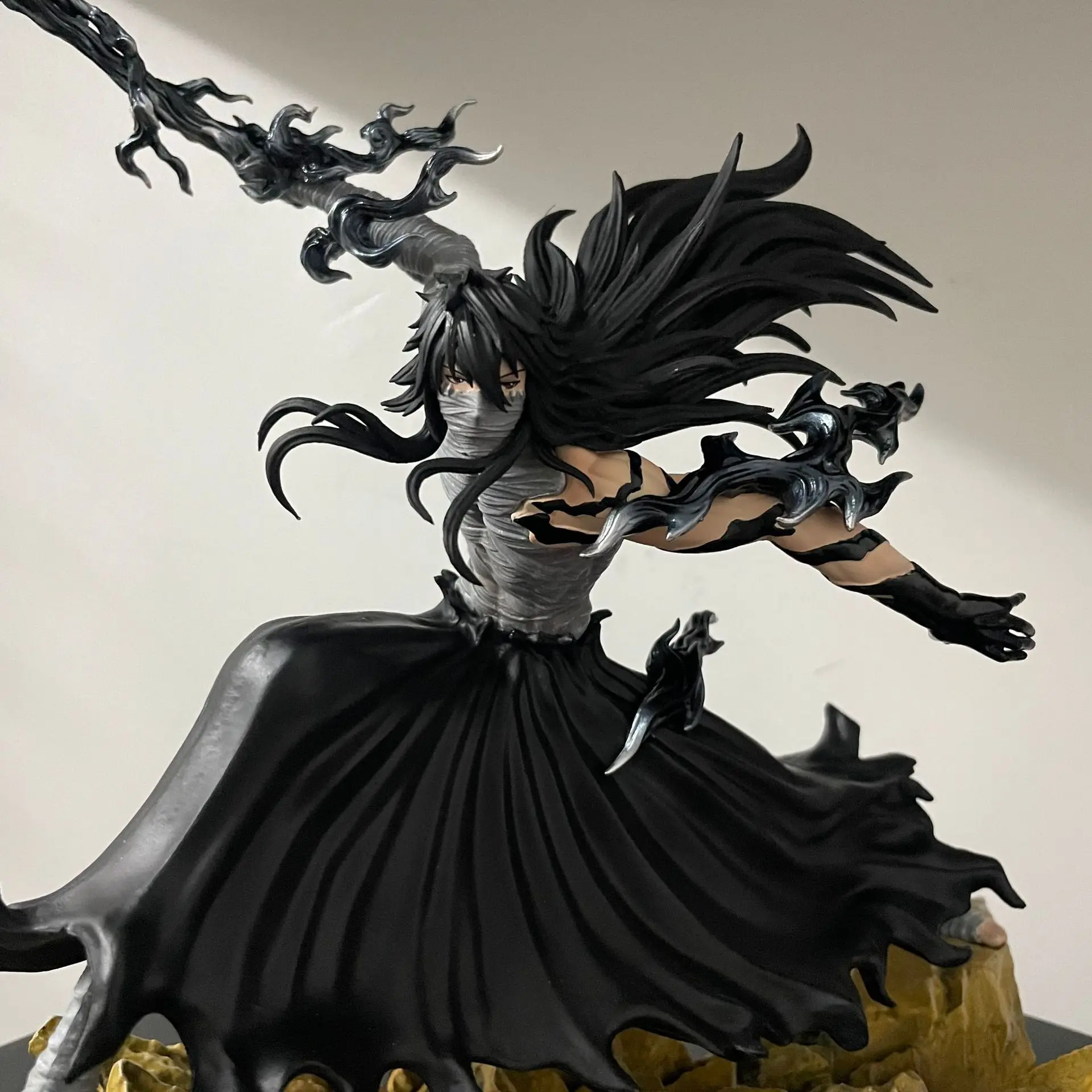 Bleach Ichigo Hollowfied Action Figure 23cm Anime Statue Getsuga Tensho Desktop Decoration Collectible Toy Gift