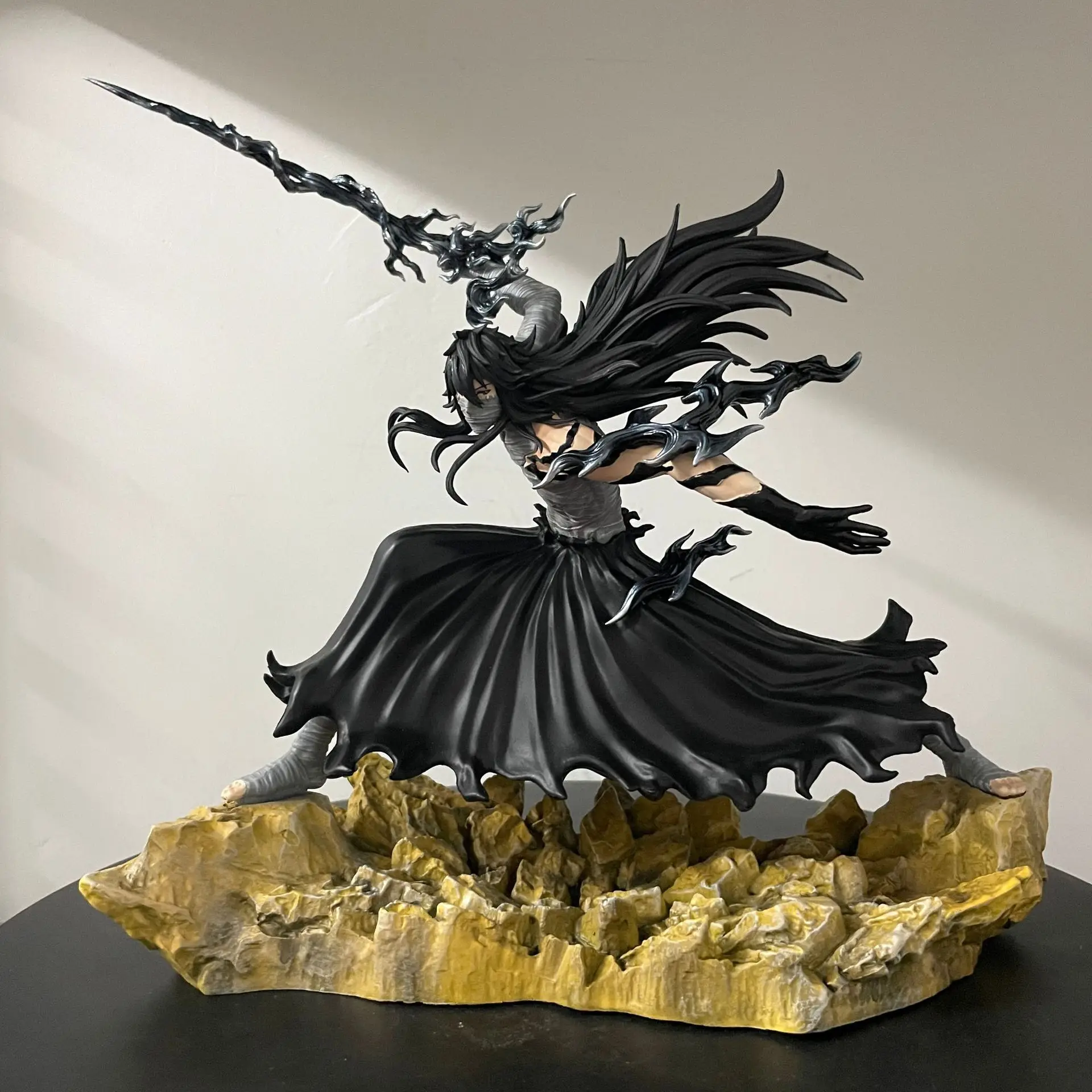 Bleach Ichigo Hollowfied Action Figure 23cm Anime Statue Getsuga Tensho Desktop Decoration Collectible Toy Gift