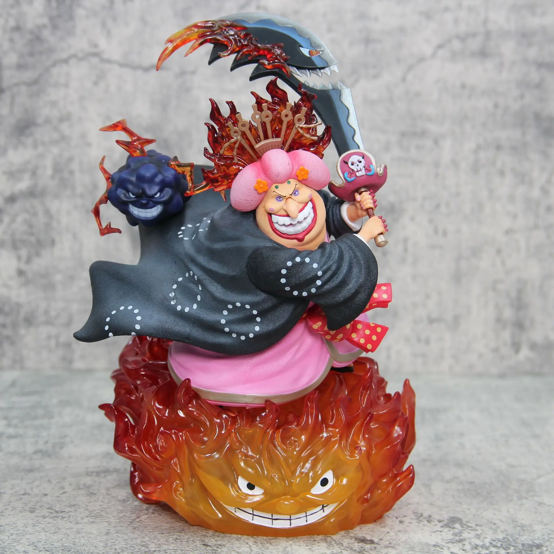 26cm ONE PIECE Four Emperor Big Mom Charlotte Linlin Anime Figure Figures Models Gk Statue Models Collectible Ornament Doll Toys