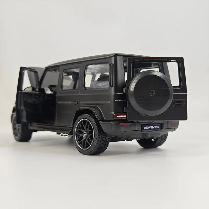1:24 G63 W464 2026 G65 SUV Alloy Luxury Car Model Diecast Metal Off-road Vehicle Car Model High Simulation Collection Decoration