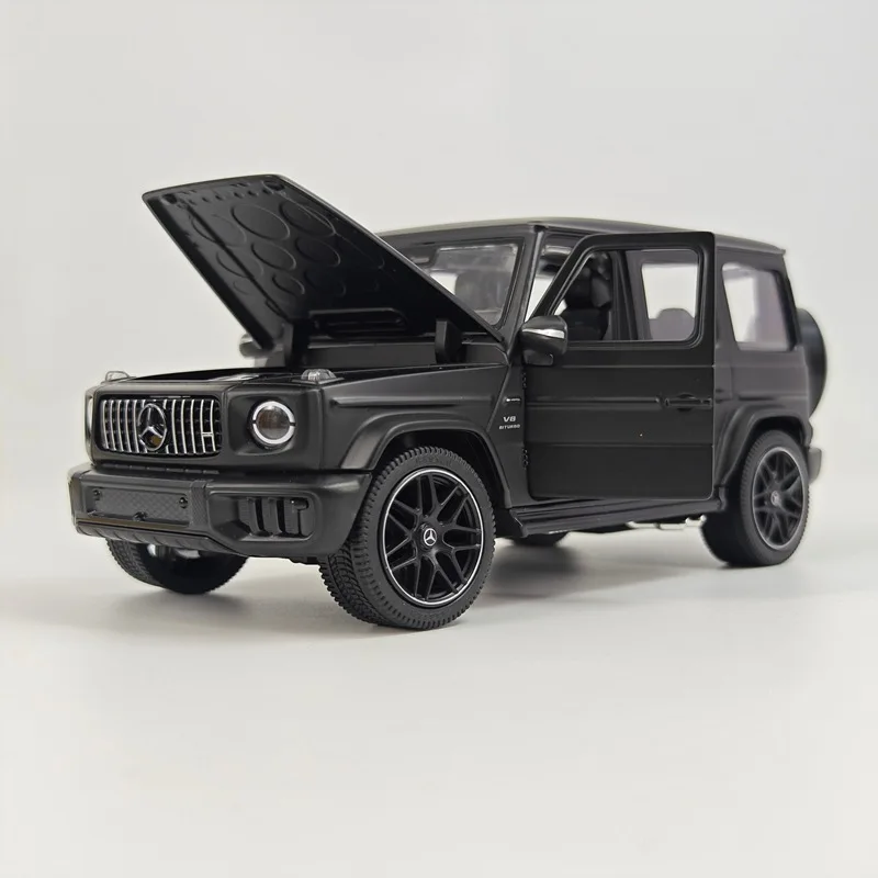 1:24 G63 W464 2026 G65 SUV Alloy Luxury Car Model Diecast Metal Off-road Vehicle Car Model High Simulation Collection Decoration