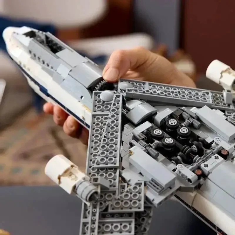 New ICONS Shuttle Transport Carrier Aircraft Model Building Blocks Bricks DIY Assembly Toy Birthday Christmas Gifts