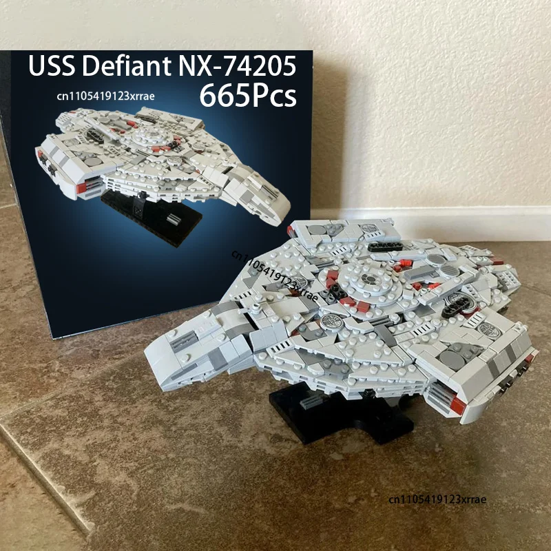 NEW Space Nine USS Defiant NX-74205 Midi-Scale Building Blocks DIY MOC Spaceship Assembly Bricks Kids Christmas Toy Gift 665Pcs