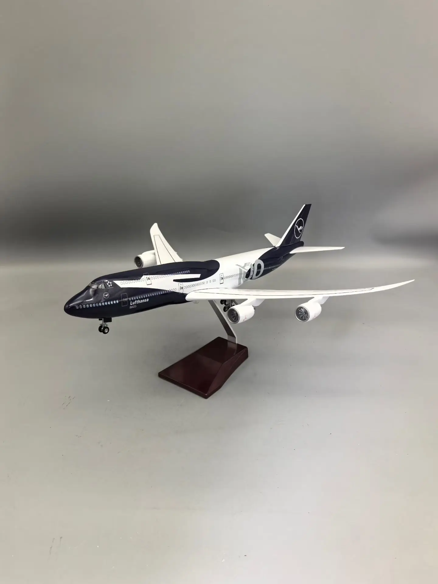 47cm Collectible Plane B747 Lufthansa 100 Years Diecast Airplane Model Kits Resin W Light and Wheel Aircraft Jet Model