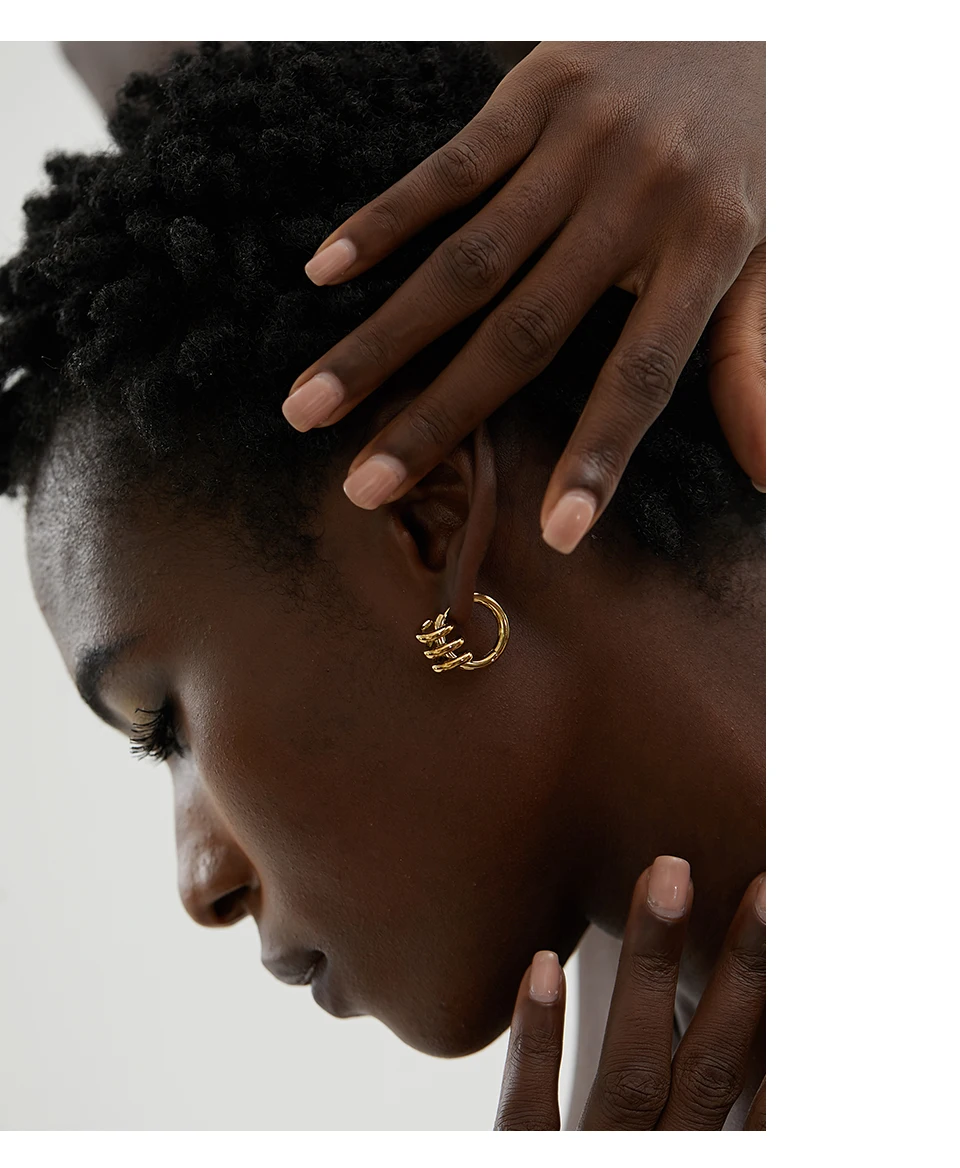 Yhpup Stainless Steel Twisted Hoop Earrings for Women Waterproof PVD Gold Plated Fashion Geometric Metal Jewelry Aretes De Mujer
