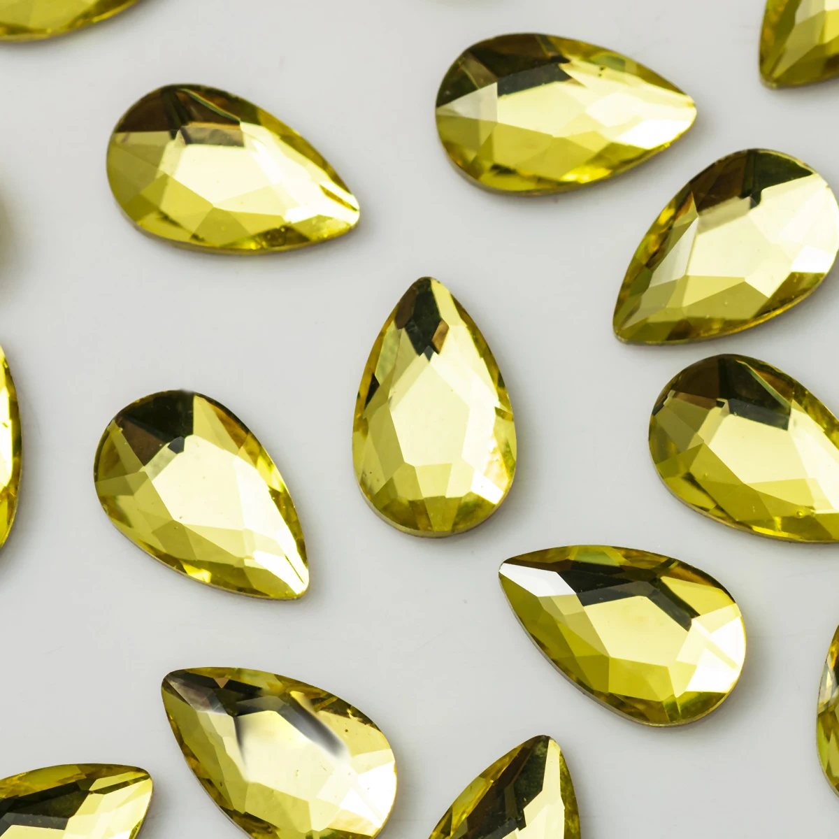 5x8mm 20pcs Pear Drop Nail Strass Korean Fashion 3D Nail Art Rhinestone Flatback Crystal Stones for DIY Nails Accessories