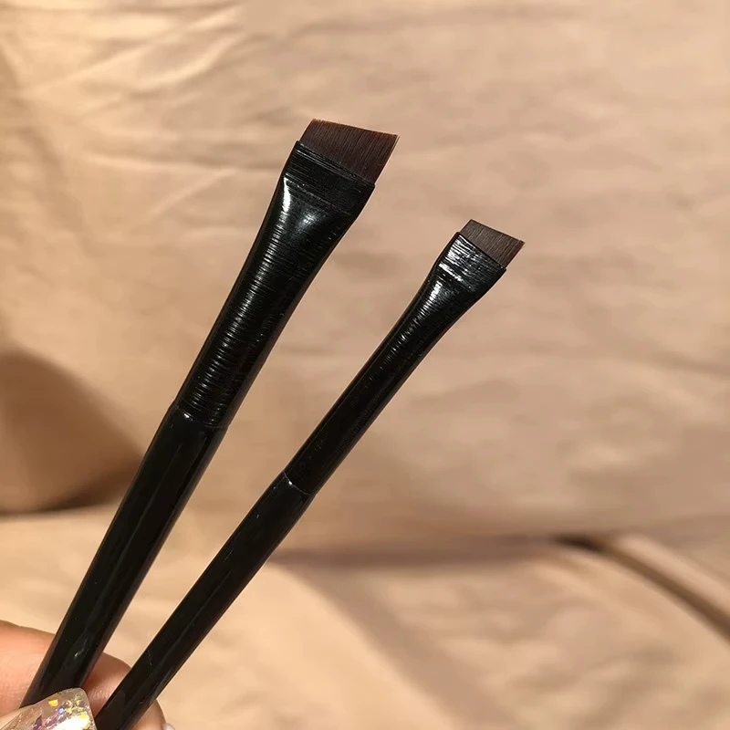 1/2Pcs Eyeliner Eyebrow Brush Eyeliner Guide Tools Easy No-Skip Eyeliner Gel Reusable Eyeliner for Shaky Hands Eyeliner 2025 New
