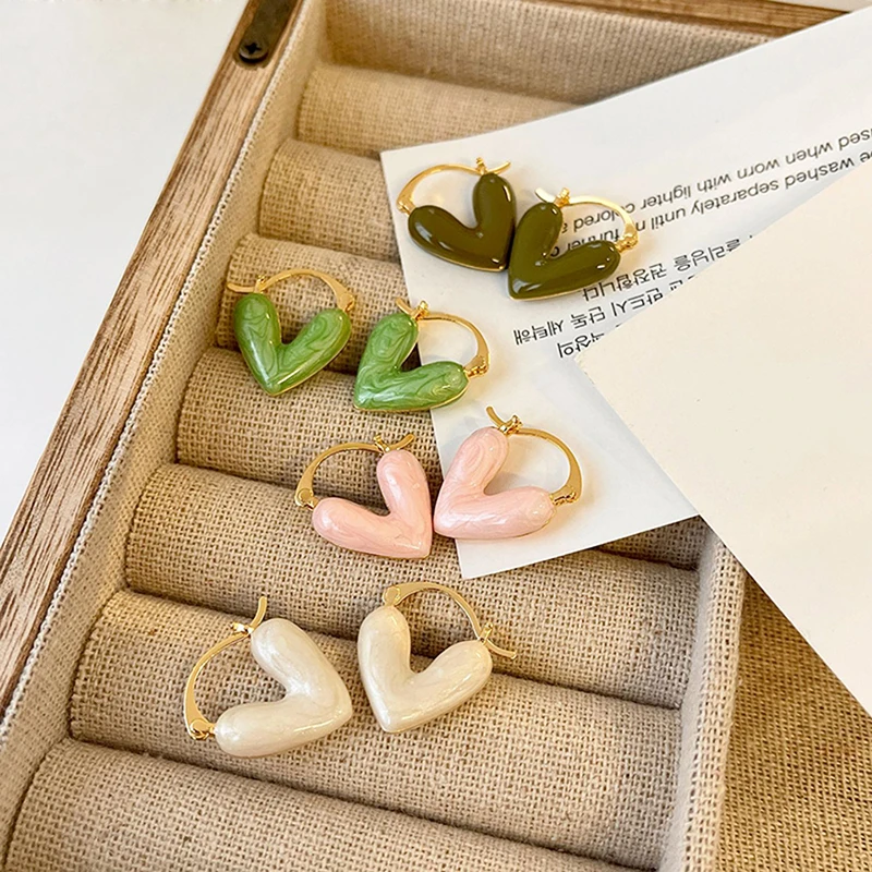 2025 New Design French Romantic Flowing Enamel Heart Pendant Earrings For Women‘s Sweet Romantic Jewelry Fashion Accessories