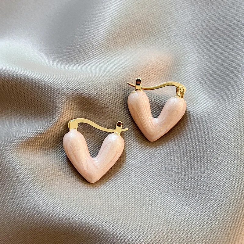 2025 New Design French Romantic Flowing Enamel Heart Pendant Earrings For Women‘s Sweet Romantic Jewelry Fashion Accessories