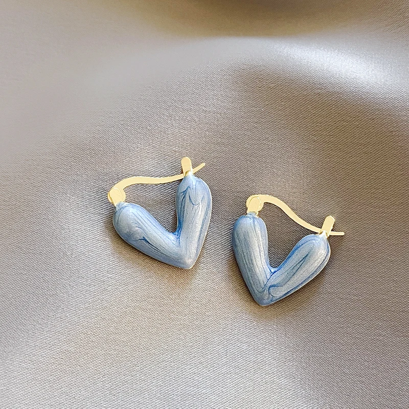 2025 New Design French Romantic Flowing Enamel Heart Pendant Earrings For Women‘s Sweet Romantic Jewelry Fashion Accessories