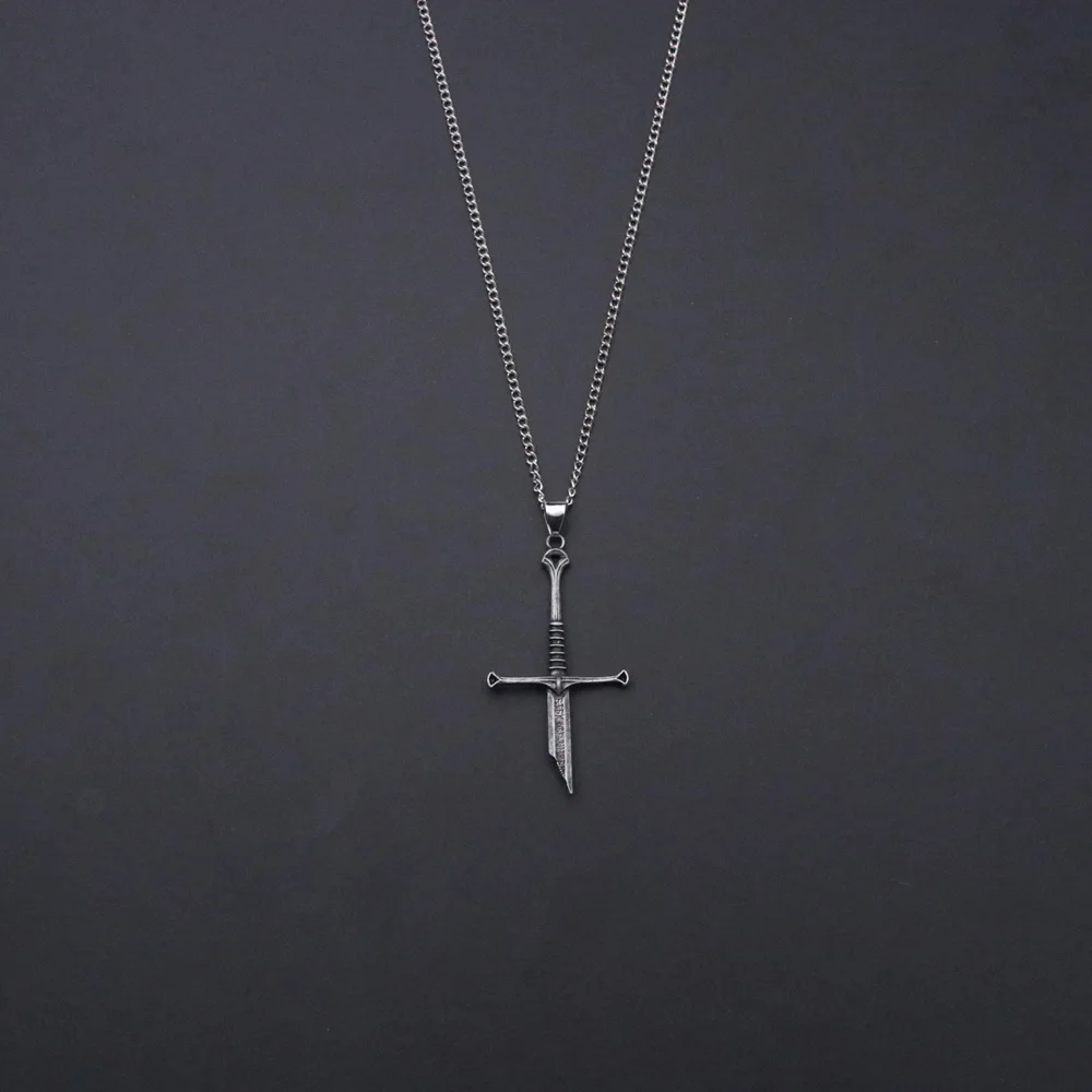 Vintage Narsil Broken Sword Necklace For Men Women Moveis Jewelry Cosplay Cool Punk Sword Pendant Necklace Accessories Gift