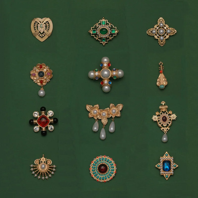 Baroque French Retro Pearl Exquisite Brooch Pin Summer Skirt Badge Bag Brooches For Woman Party Accessories