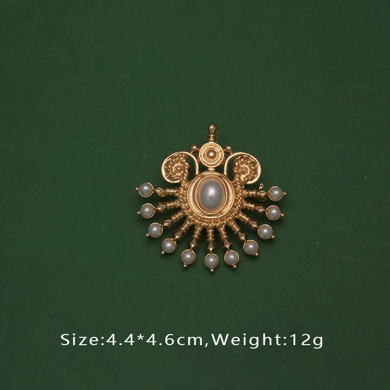 Baroque French Retro Pearl Exquisite Brooch Pin Summer Skirt Badge Bag Brooches For Woman Party Accessories