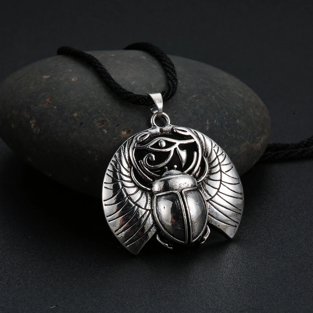 Scarab Necklace Eye of Horus Necklace Egyptian Beetle Wadjet Ancient Amulet Protection Symbolic Scarab Pendant Send Friends Gift