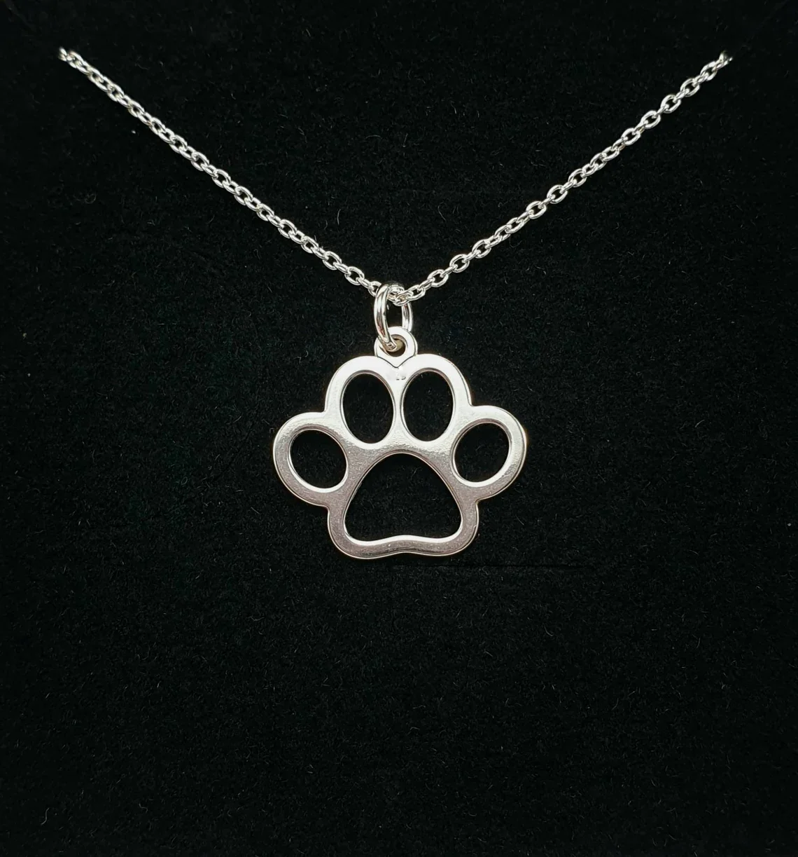 Paw Print Necklace Dainty PawPrint Pendant Gift for Dog Mom Cat Lover Vet Dogsitter Puppy Pet Loss Memorial Jewelry