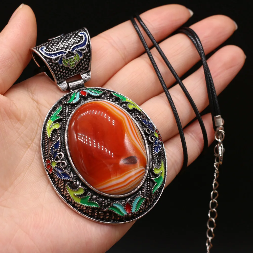 Elliptical Natural Mother of Pearl Shell Pendant Necklace Vintage Ethnic Rose Pink Quartz Charms Necklaces for Women Jewelry