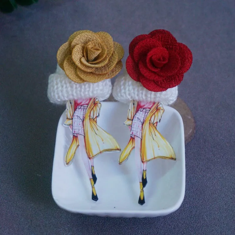 2Pcs/Lot Fashion Brooch For Woman Girl Cute Acrylic Brooch Pins Badge Clothing Accessories High Quality Gifts