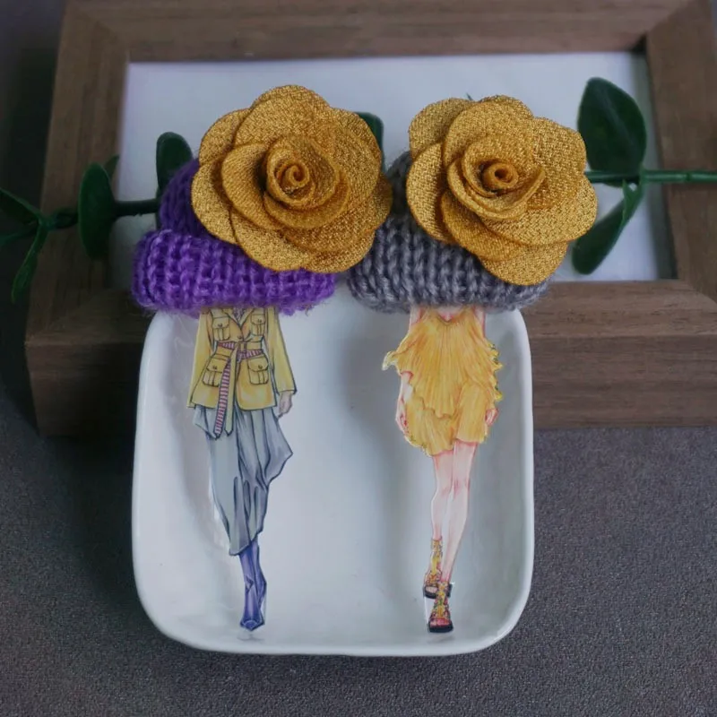 2Pcs/Lot Fashion Brooch For Woman Girl Cute Acrylic Brooch Pins Badge Clothing Accessories High Quality Gifts
