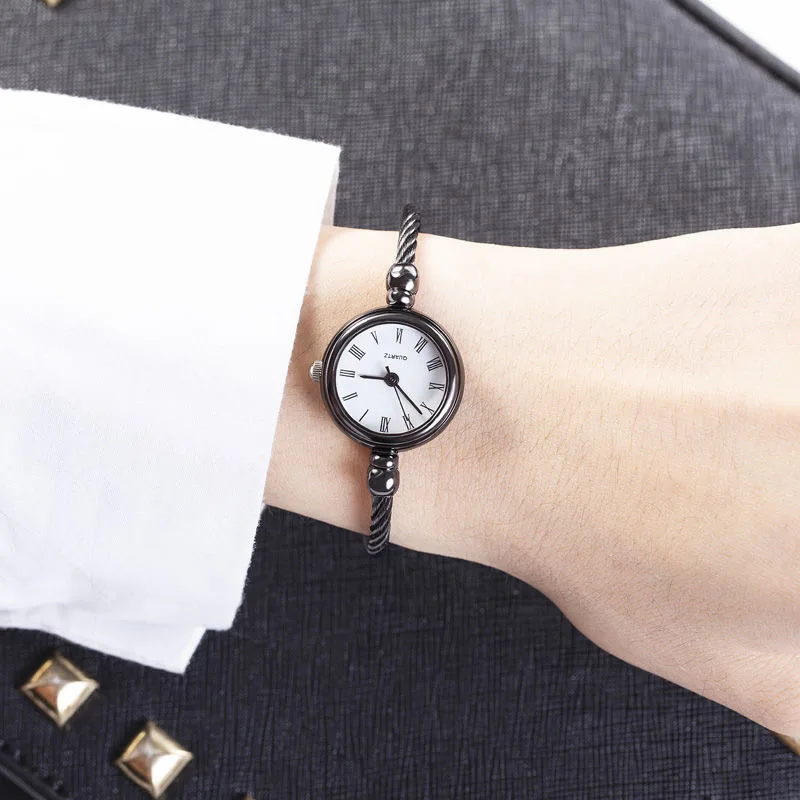 YIKAZE Women Bracelet Watch Retro Gold Bangle Women Watches Stainless Steel Retro Ladies Quartz Wristwatch Clock Dress Watch