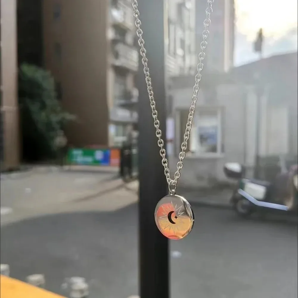 Minimalist Eclipse Role Play Ayan Khaotung Moon Star Round Pendant Necklace Couple Street Niche Jewelry Accessories BirthdayGift