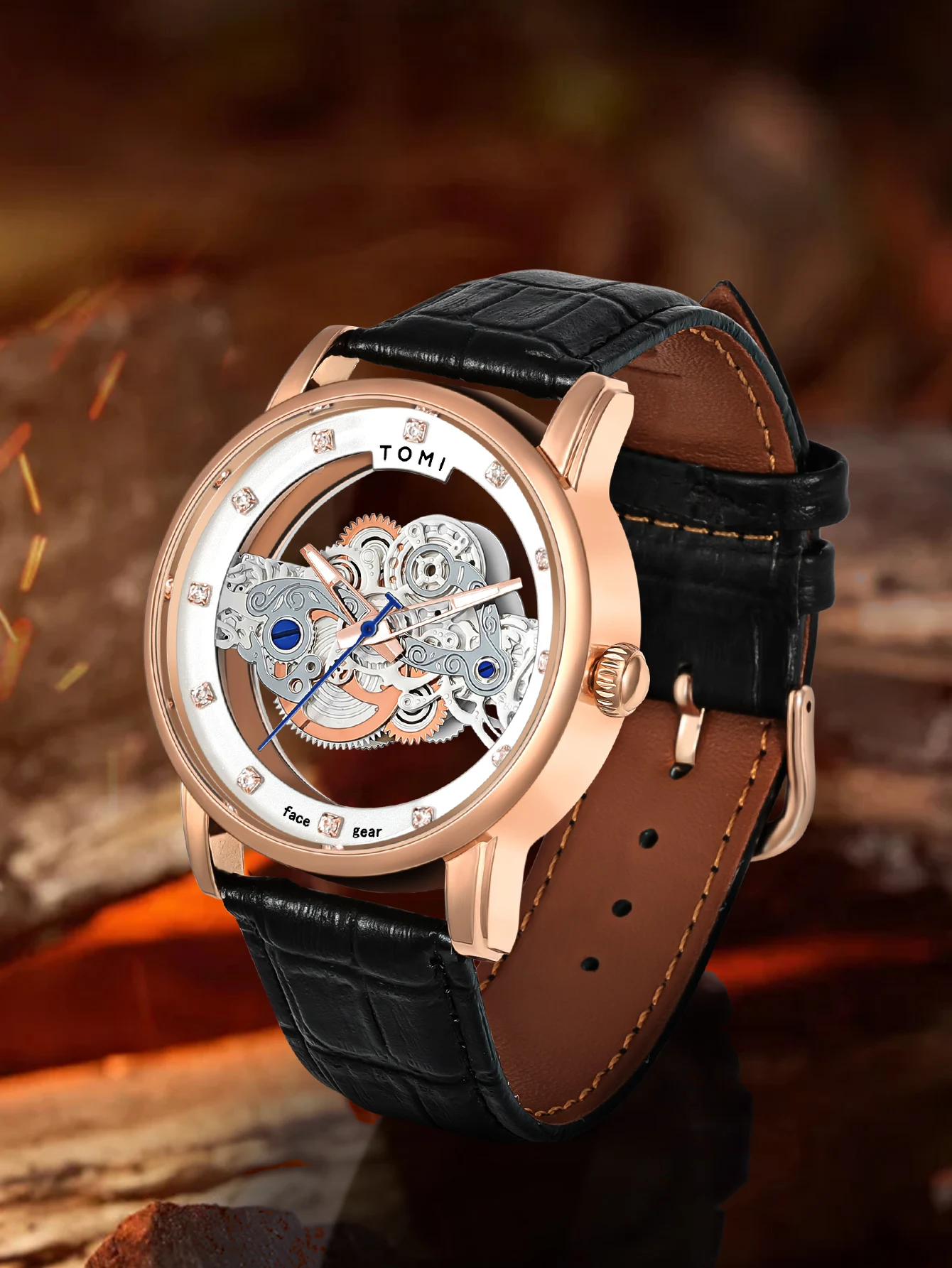 TOMI New Popular Watch Luxury Casual Men's and Women's Watch Hollow Diamond Quartz Watch