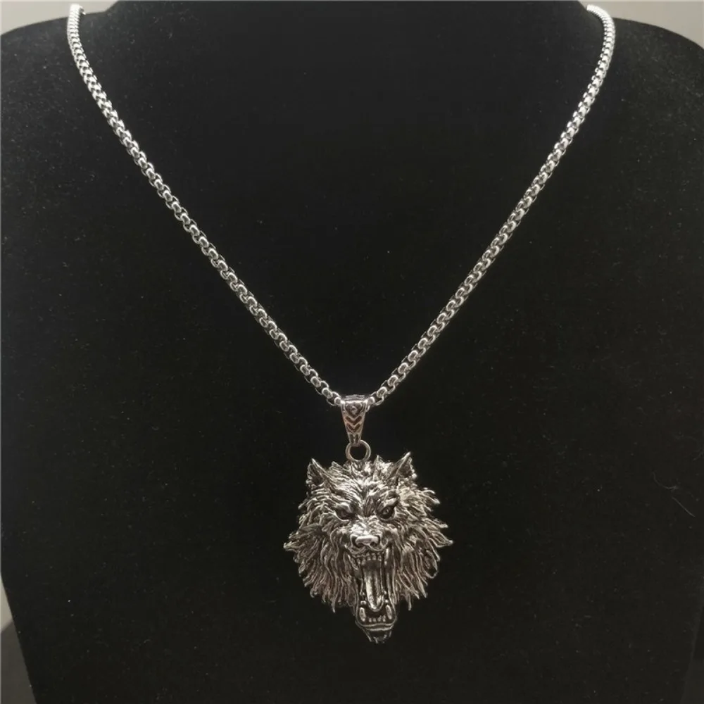 New Retro Trend Necklace Hip Hop Rock Raging Wolf Head Pendant Necklace Tide Fashion Domineering Men's Necklace Gift Accessories