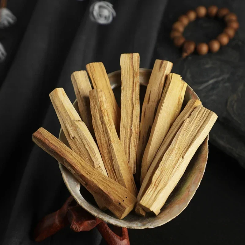 Palo Santo Natural Incense Sticks High Oil Content for Indoor Aromatherapy Refreshing Breath Meditation 10pcs
