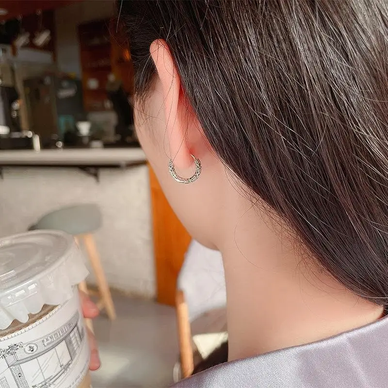 Small Ring Hoop Earrings for Men Women Fashion Vintage Filigree Earrings Silver Color Jewelry Beautiful Gifts