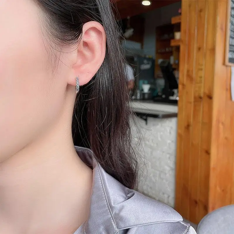 Small Ring Hoop Earrings for Men Women Fashion Vintage Filigree Earrings Silver Color Jewelry Beautiful Gifts