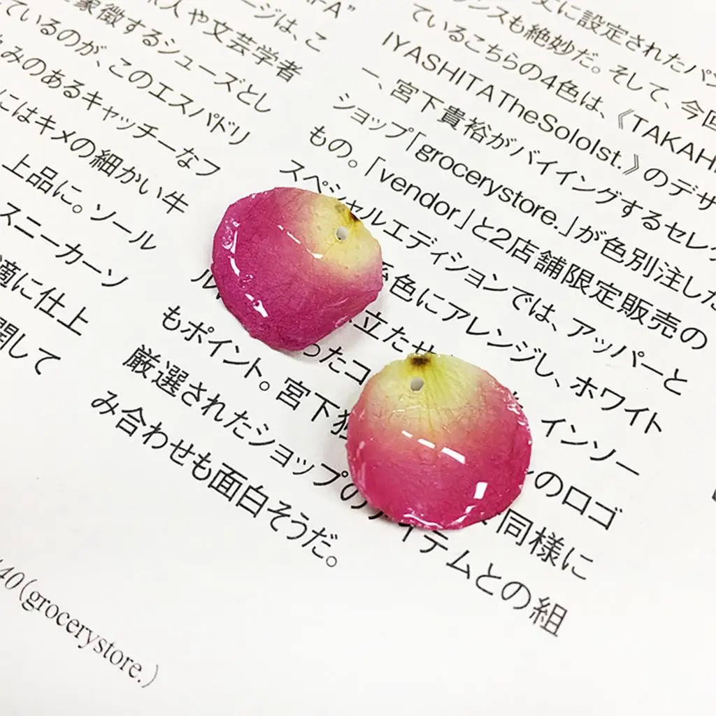 2 PCs Handmade Resin Jewelry Real Flower Charms Petaline Pendants Real Rose Petal Charm For DIY Earring Jewelry Finding Making