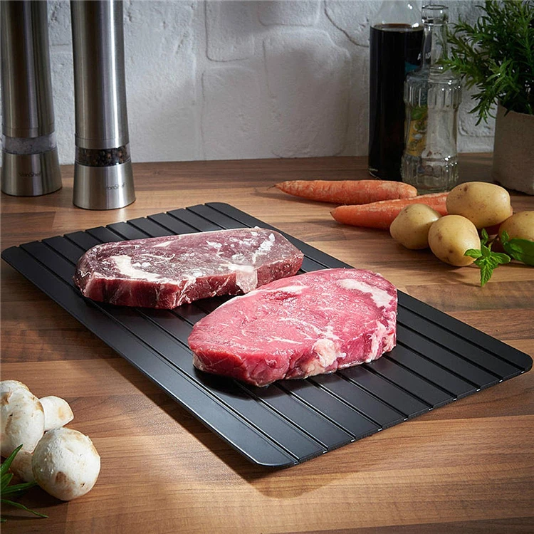 Fast Defrosting Tray Aluminium Alloy Thaw Food Defrosting Tray Frozen Meat Fish Food Tray With Brush Meat Tools