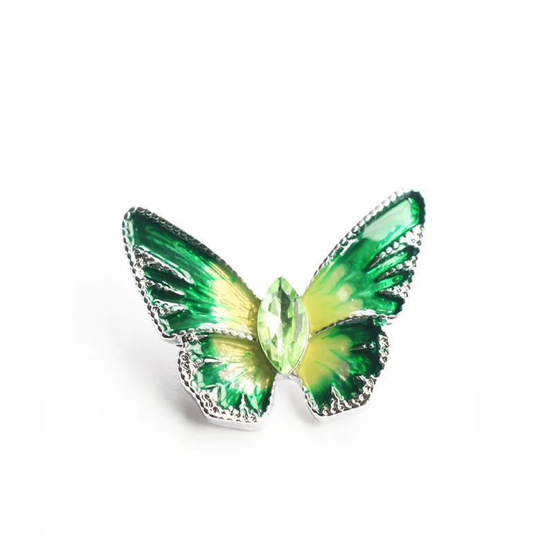 Fashion Pearl and Rhinestone Brooches for Women Baroque Trendy Butterfly Pins Clothes Accessories Wedding Gifts