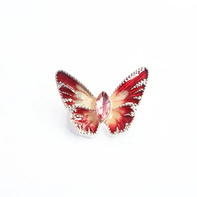 Fashion Pearl and Rhinestone Brooches for Women Baroque Trendy Butterfly Pins Clothes Accessories Wedding Gifts