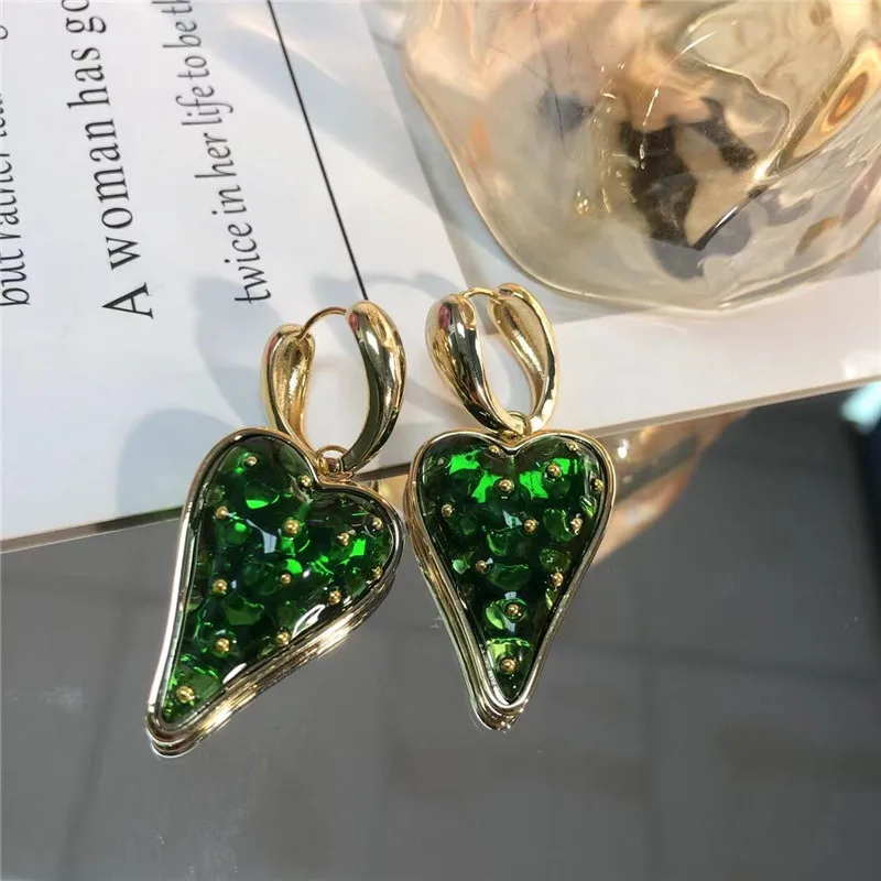 Retro Exaggerated Baroque Love Strawberry Women's Earrings 2023 Fashion New Fruit Series Leisure Holiday Jewelry Ear Accessories