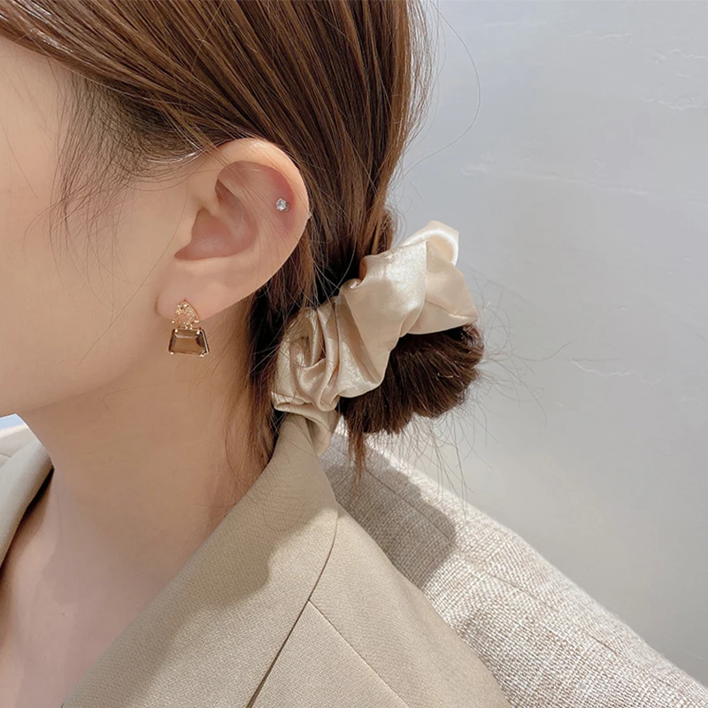Geometric Trapezoidal Crystal Drop Earrings For Women Vintage Korean Fashion Jewelry Wedding Party Girl Elegance