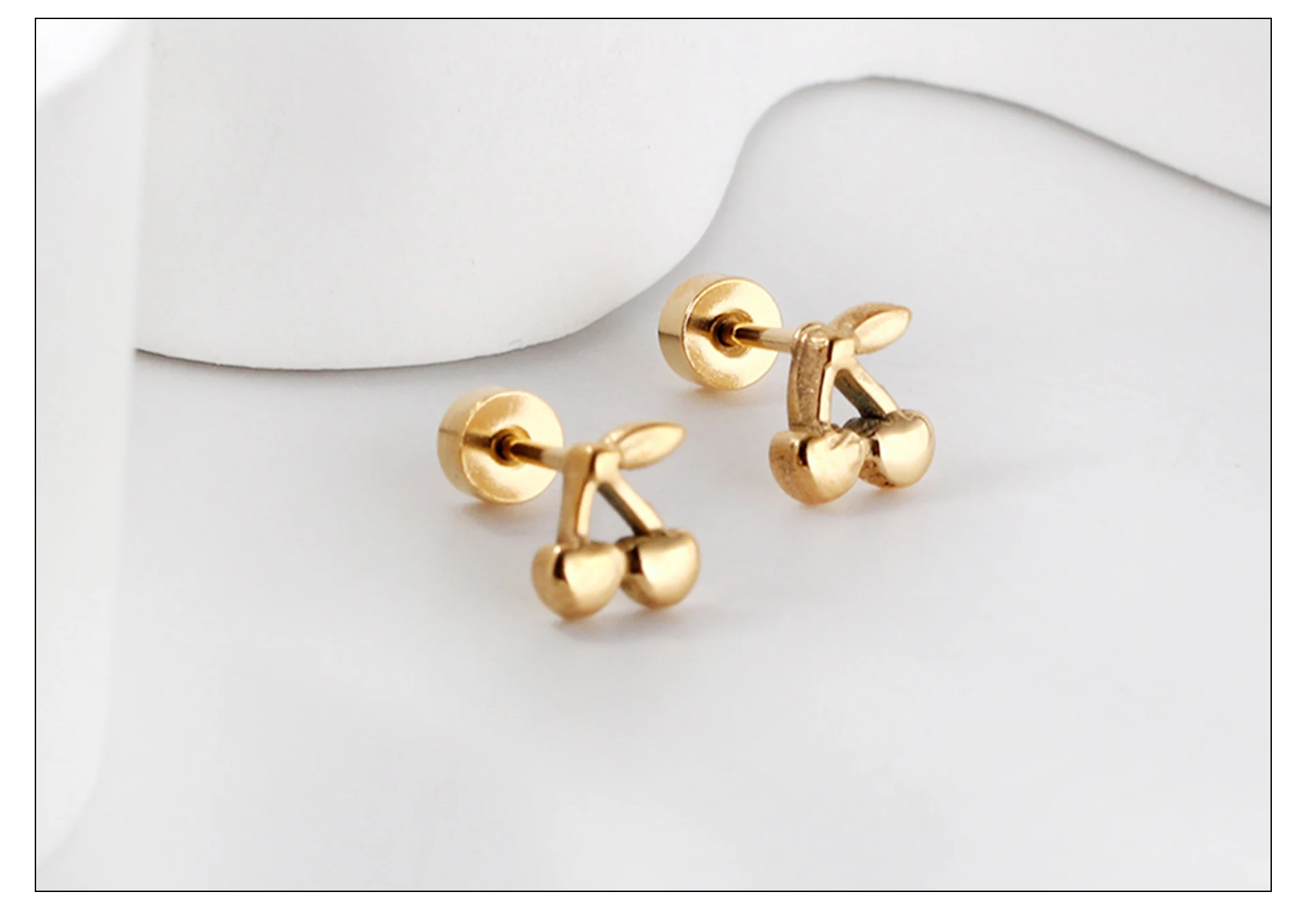 Cute Cherry Casual Women Earrings Gold Plated Stainless Steel Screw Back Aretes De Mujer Ear Stud Party Jewelry Gifts Waterproof