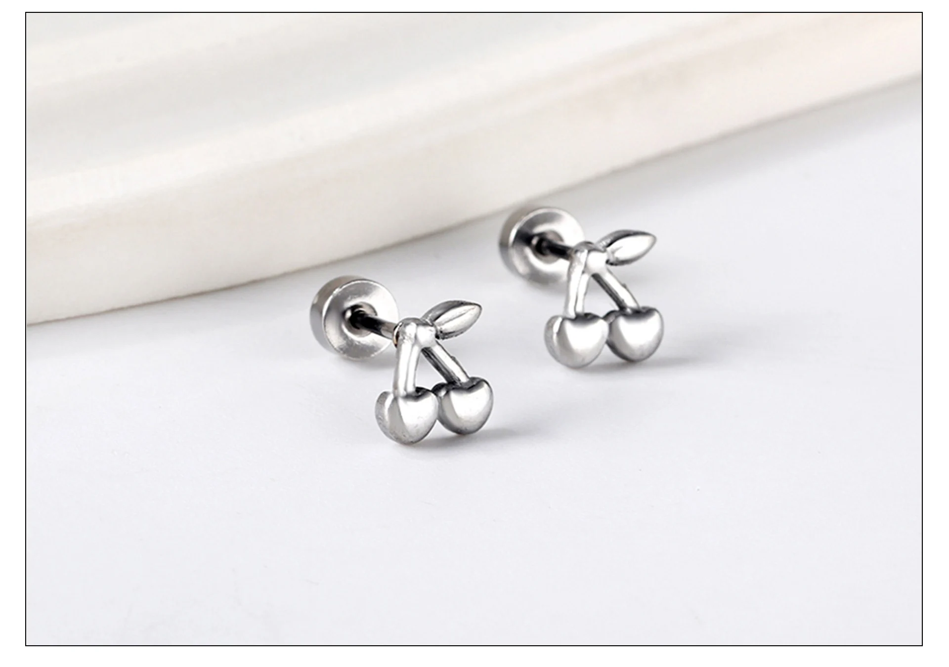 Cute Cherry Casual Women Earrings Gold Plated Stainless Steel Screw Back Aretes De Mujer Ear Stud Party Jewelry Gifts Waterproof
