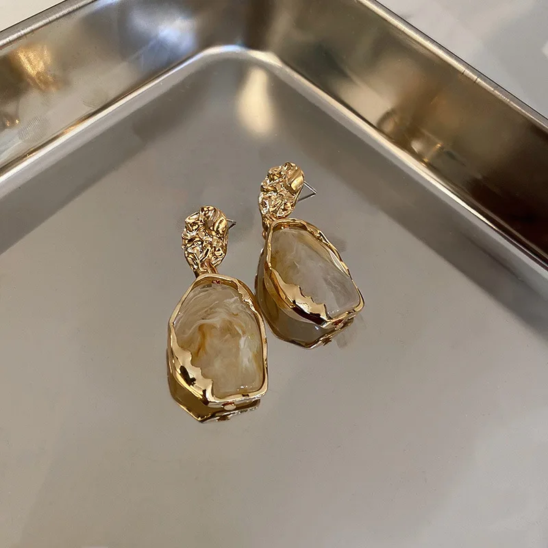 New Fashion Earrings Zircon Square Stone Earrings Vintage Gold Color Small Earrings for Women Jewelry Accessorries