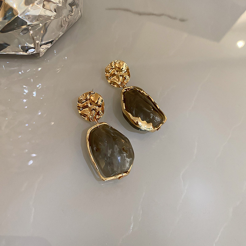 New Fashion Earrings Zircon Square Stone Earrings Vintage Gold Color Small Earrings for Women Jewelry Accessorries