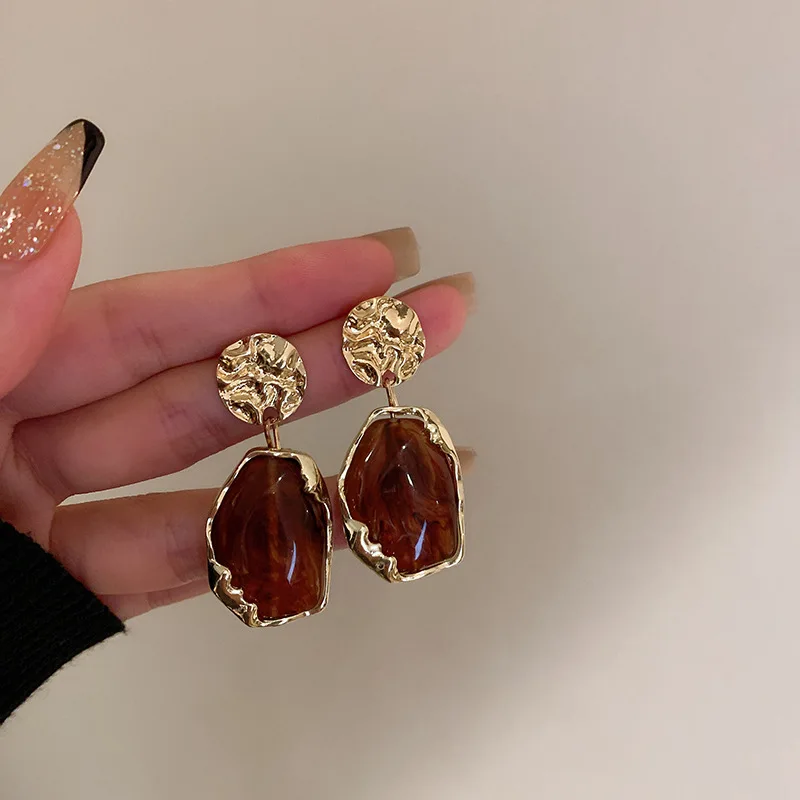 New Fashion Earrings Zircon Square Stone Earrings Vintage Gold Color Small Earrings for Women Jewelry Accessorries