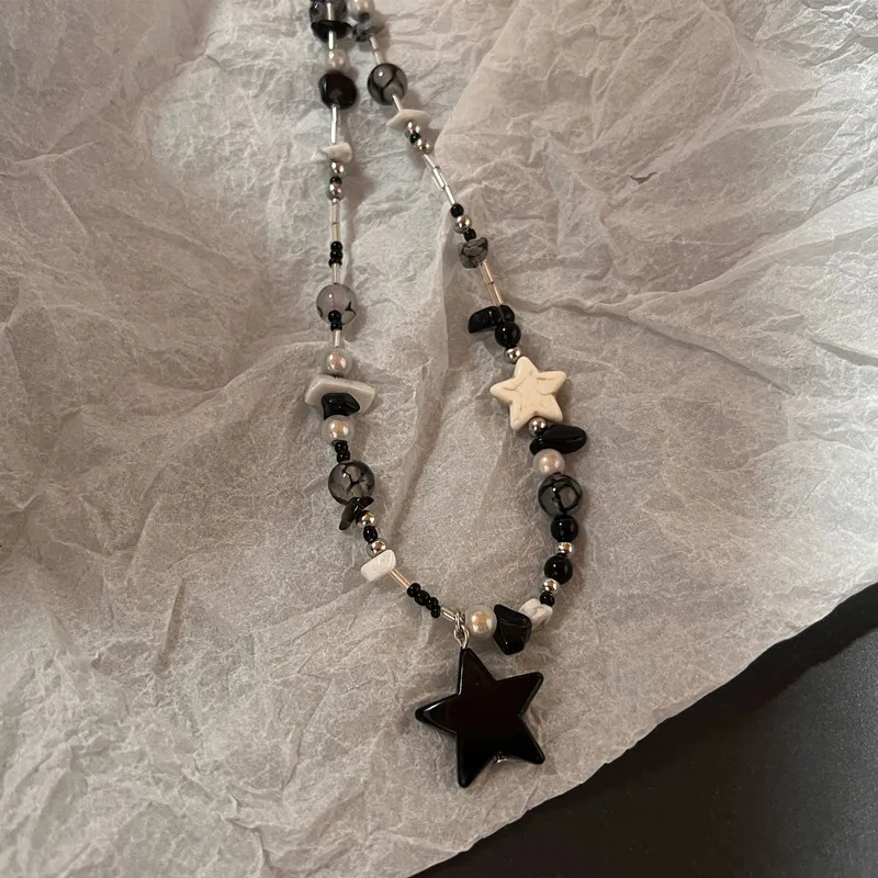 Korean Fashion Cow Star Pendant Necklace Punk Aesthetic Red Necklace For Women Y2K Choker Accessories Vintage Charm Jewelry