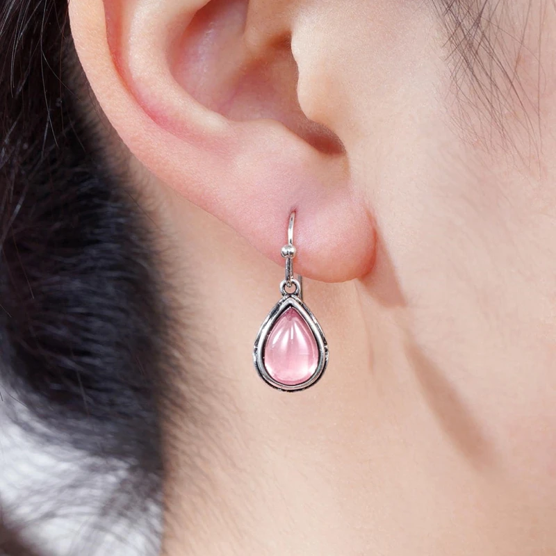 Huitan Green/Red Pear Stone Drop Earrings for Women Ethnic Style Aesthetic Carved Pattern Temperament Lady's Earrings Jewelry