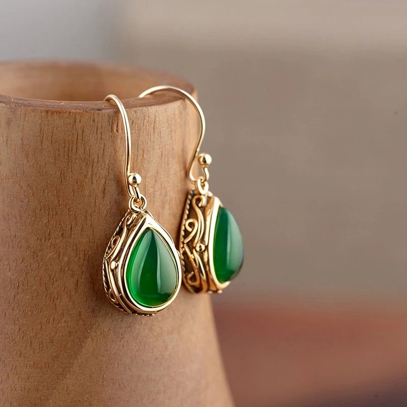 Huitan Green/Red Pear Stone Drop Earrings for Women Ethnic Style Aesthetic Carved Pattern Temperament Lady's Earrings Jewelry