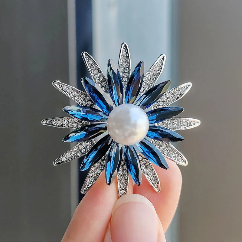 Vintage Rhinestone Evil Eyes Brooches For Women Men Clothing Suit Metal Alloy Pearl Black Blue Eye Brooch Pins Jewelry Sets Gift