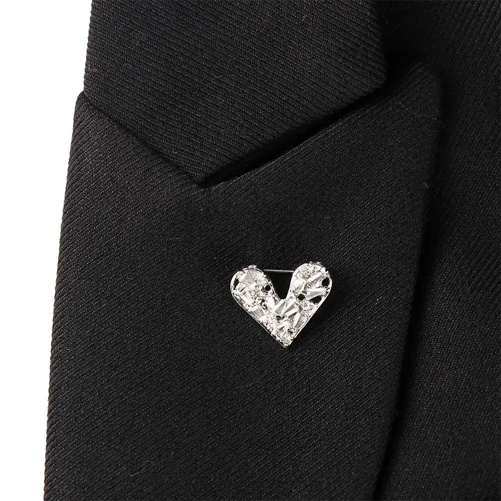 New Rhinestone Brooches Women Exquisite Retro Pins Small Cute Fashion Jewelry Accessories