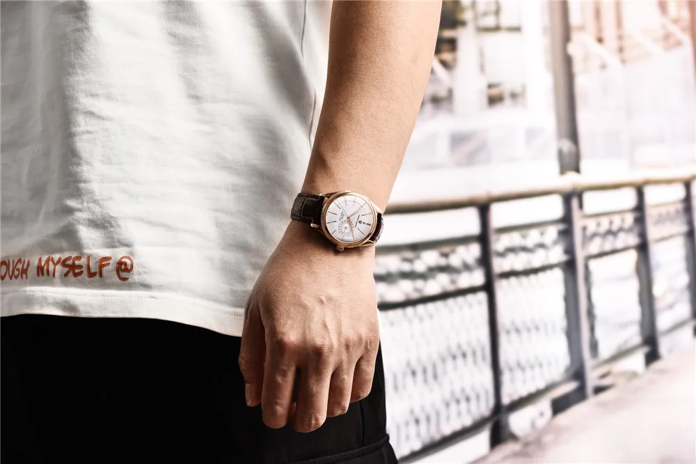 New PAGANI DESIGN Top Brand Men's Quartz Watch Sapphire Glass 40mm Automatic Watch Sports Waterproof Men's Watch Reloj Hombre