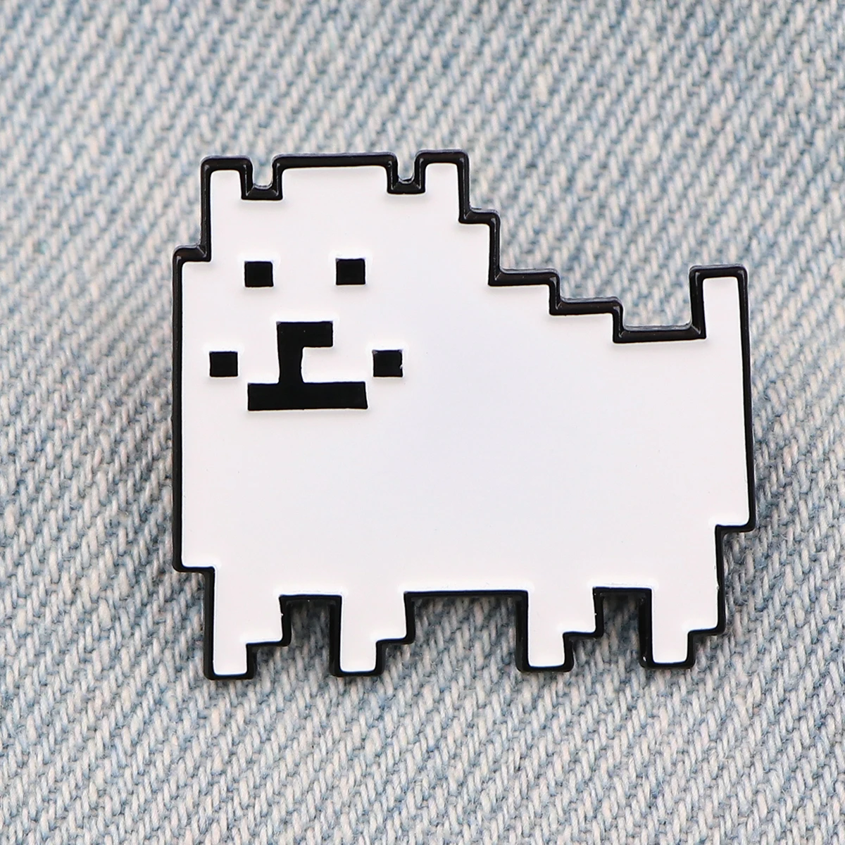 Pixel Dog Enamel Pins Creative Animal Brooches Lapel Badges Cartoon Jewelry Clothing Accessories Gift for Kids Friends