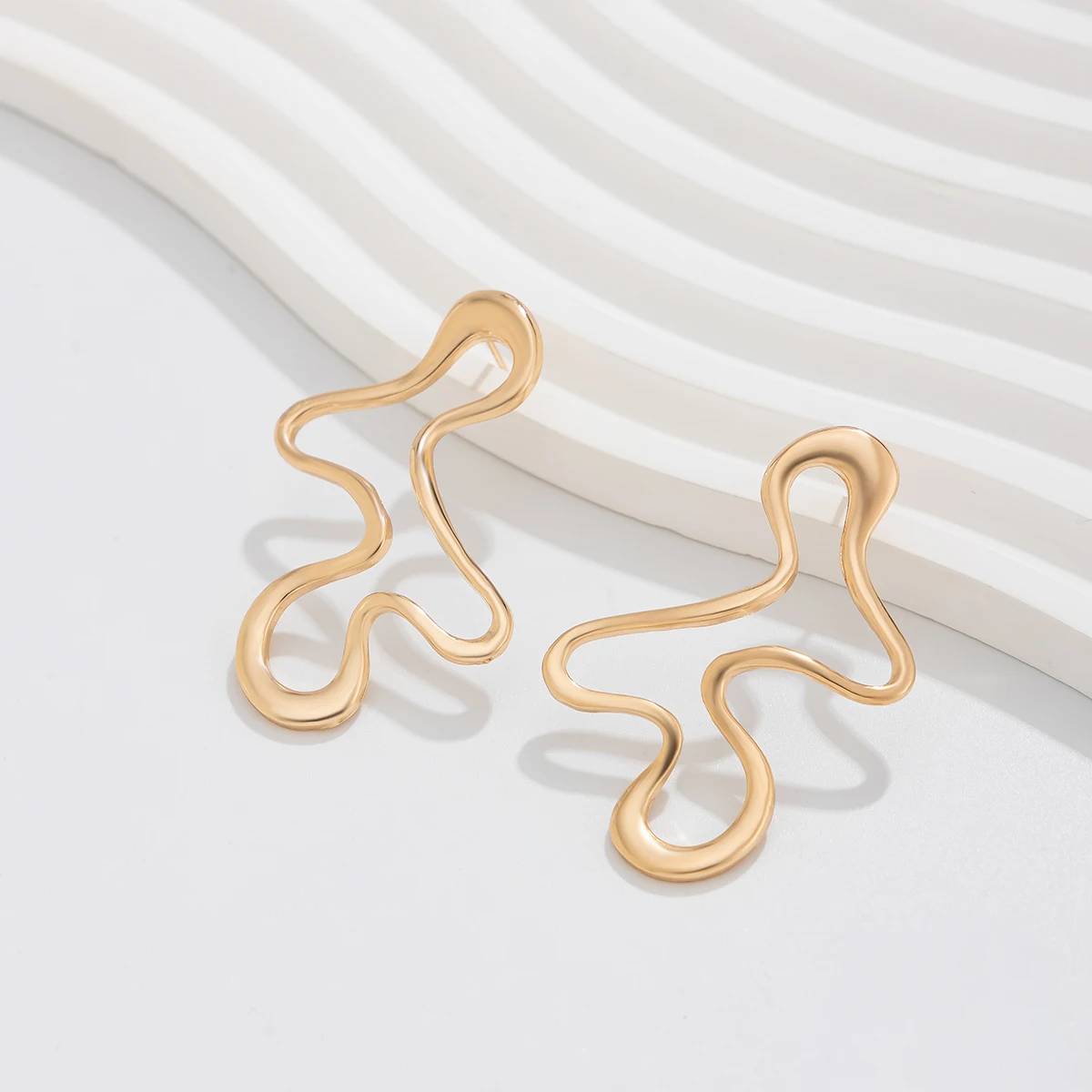 IngeSight.Z Minimalist Irregular Hollow Geometry Metal Stud Earrings Punk Statement Gold Color Earring Women's Charm Ear Jewelry