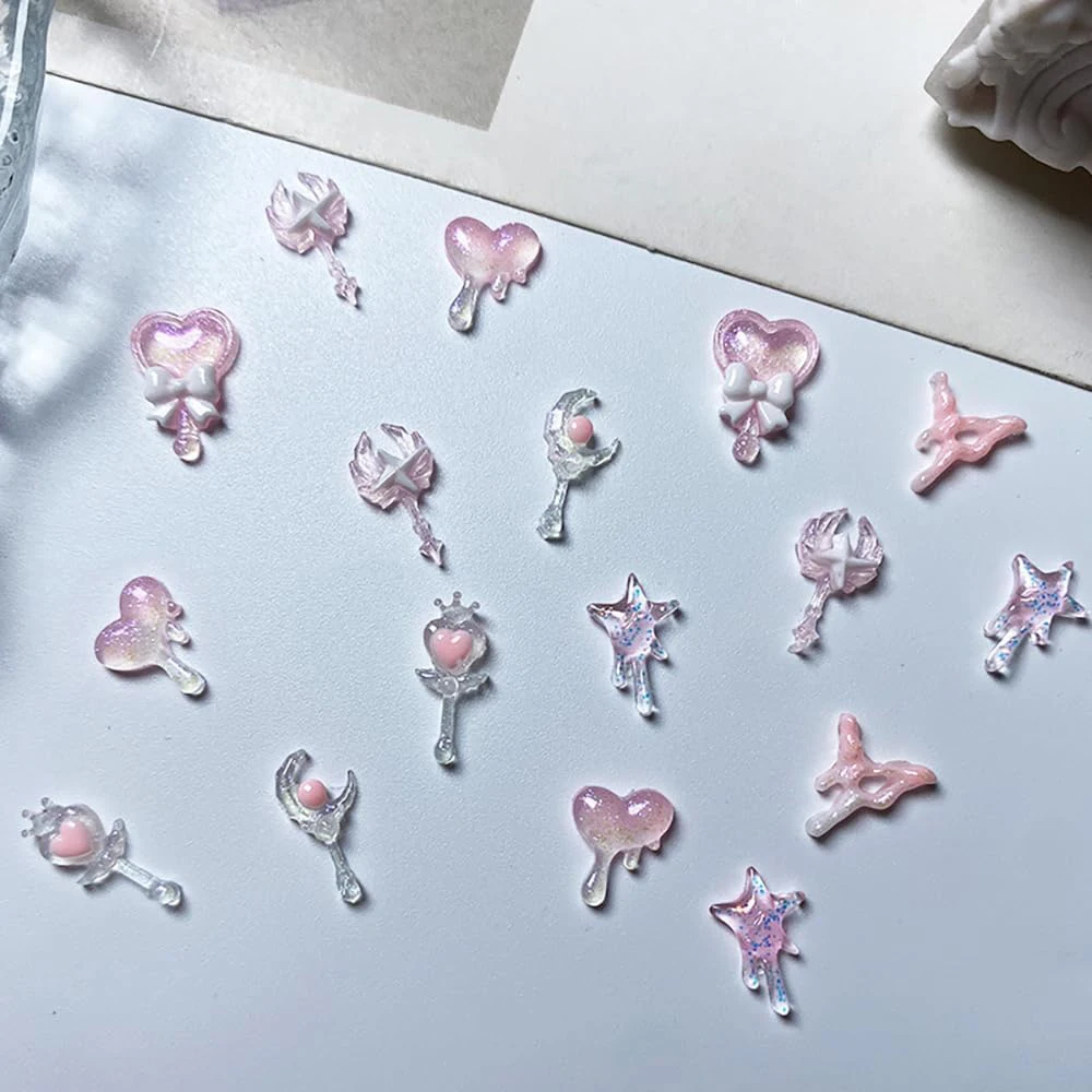 50pcs/bag Random Color Luminous Resin Charms Love Heart Nails Decoration Glow in The Dark Scepter Nail Art Accessories Parts