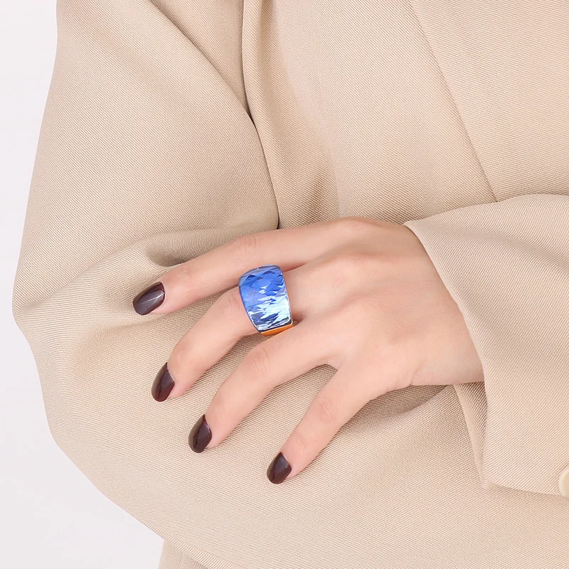 Stainless Steel For Women Large Crystal Glass Stone Pink Color Knuckle Charm Engagement Rings Trendy Wedding Bands Party Jewelry